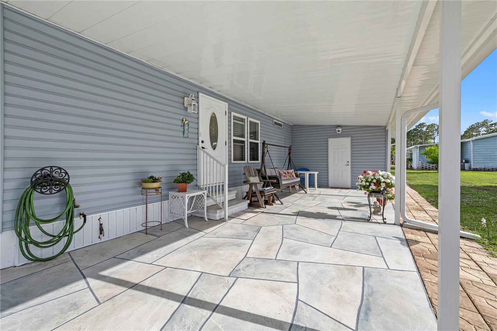 Image 20 of 27 For 809 Villa Del Sol Drive