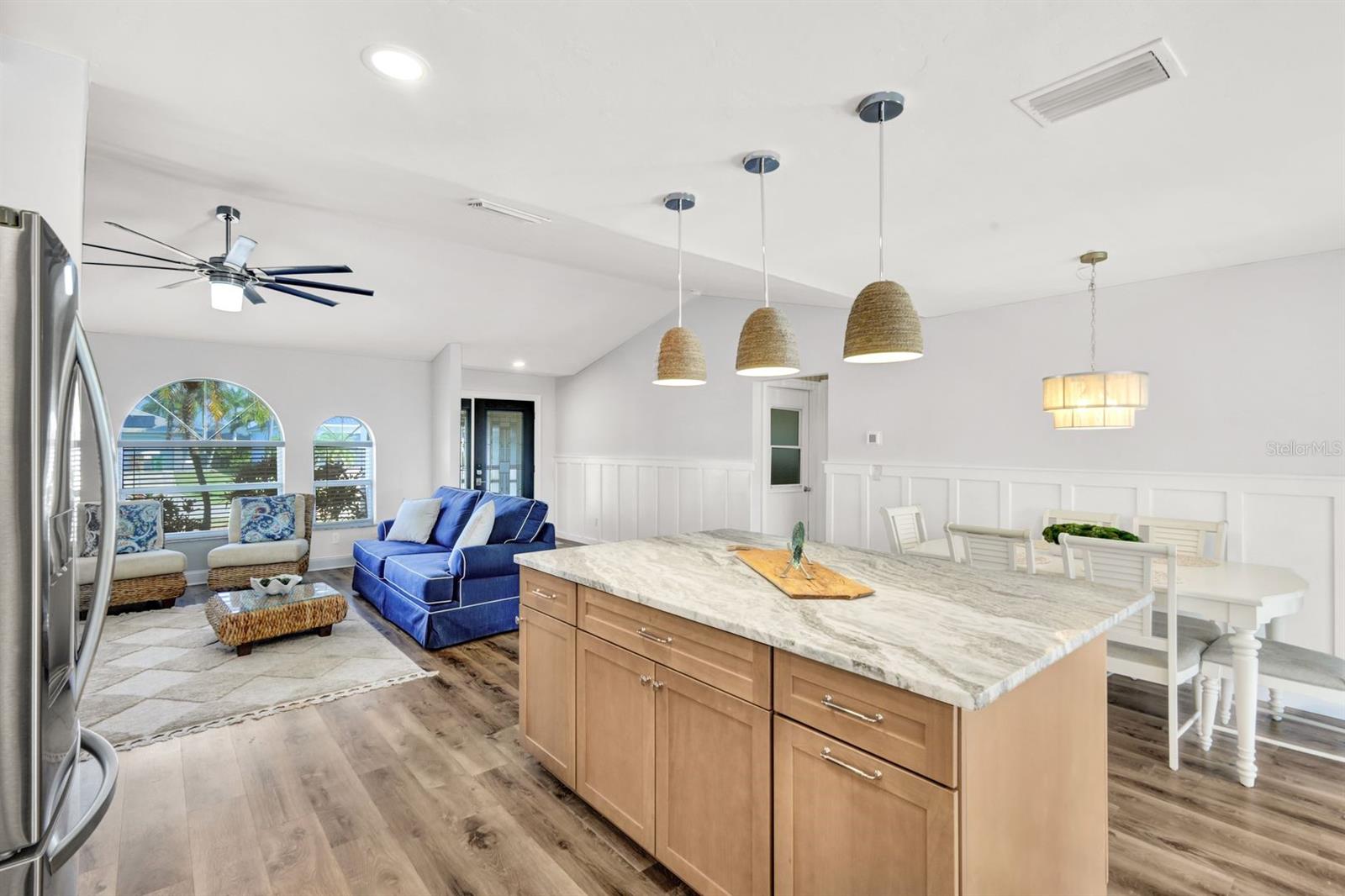 Image 15 of 35 For 2720 32nd Street