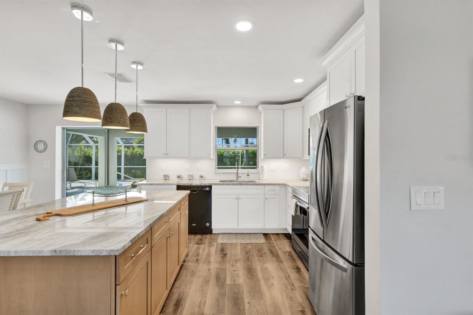 Image 16 of 35 For 2720 32nd Street