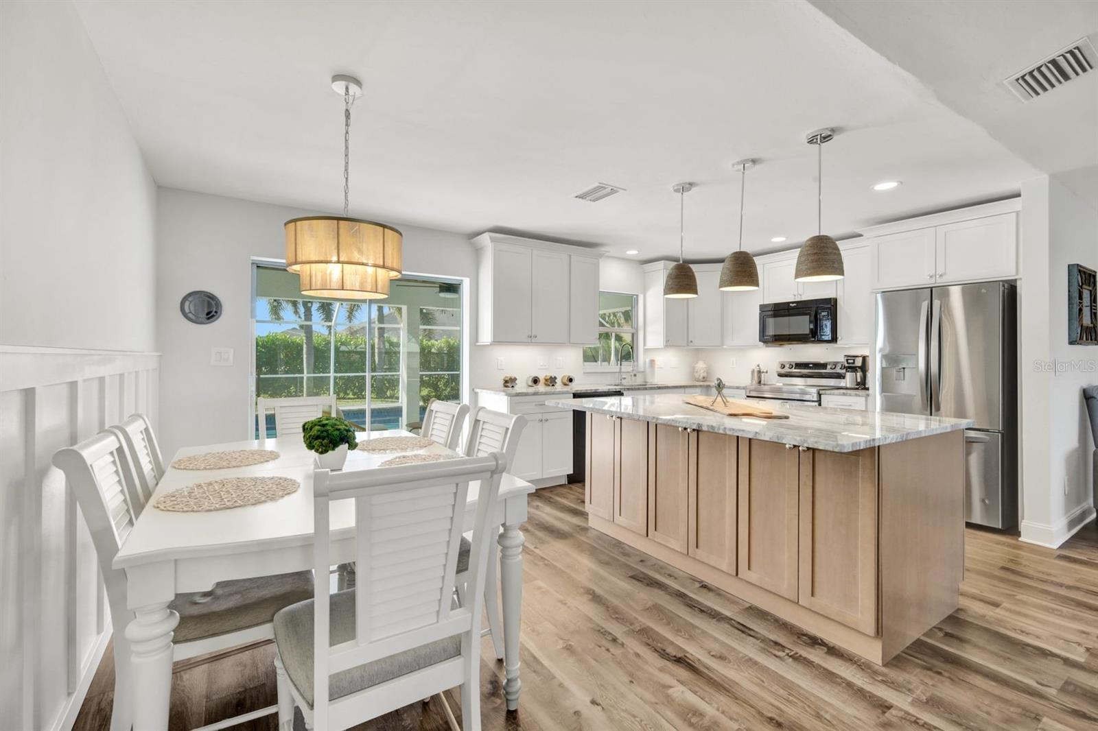 Image 9 of 35 For 2720 32nd Street