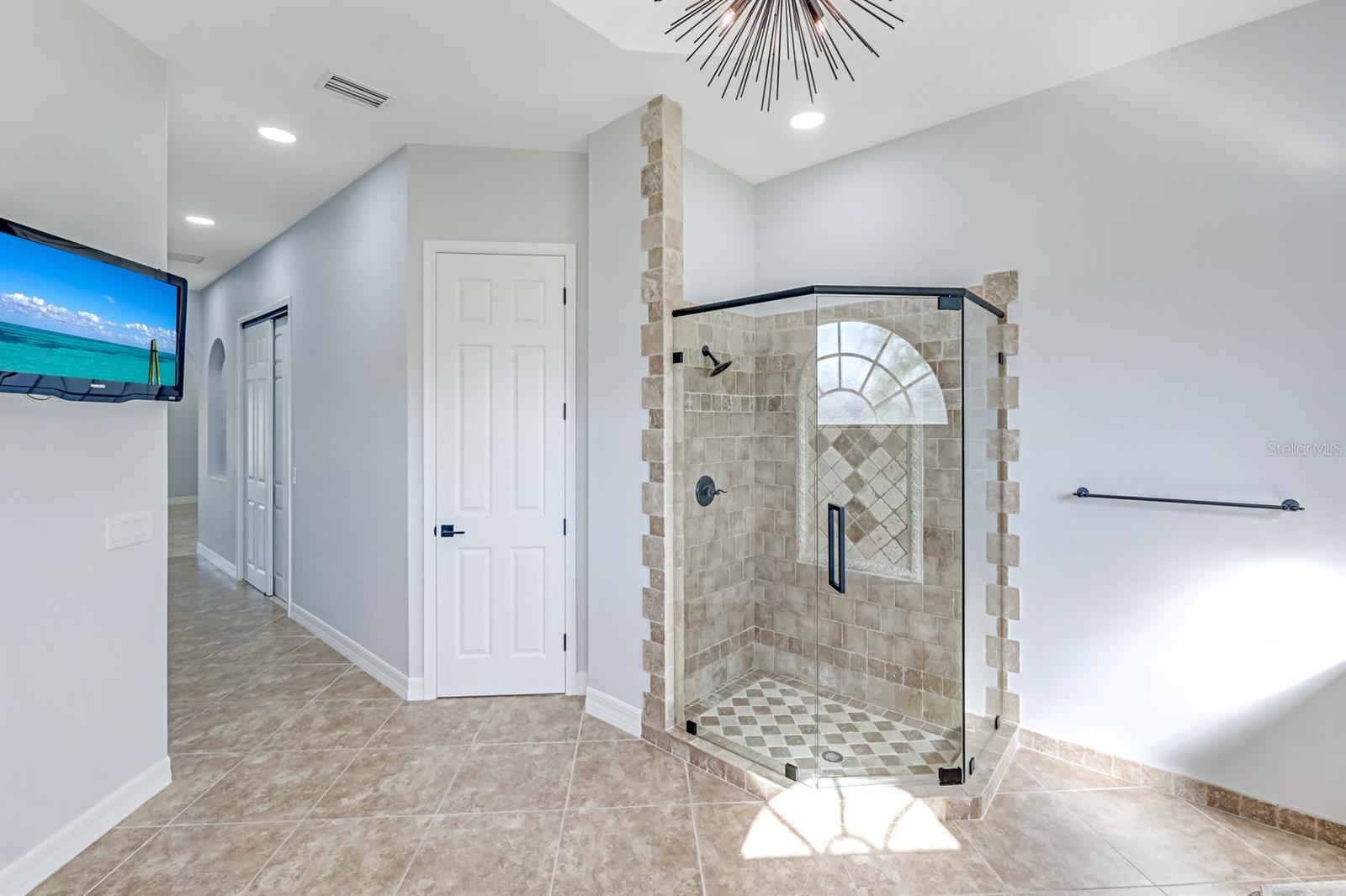 Image 28 of 65 For 4518 22nd Place