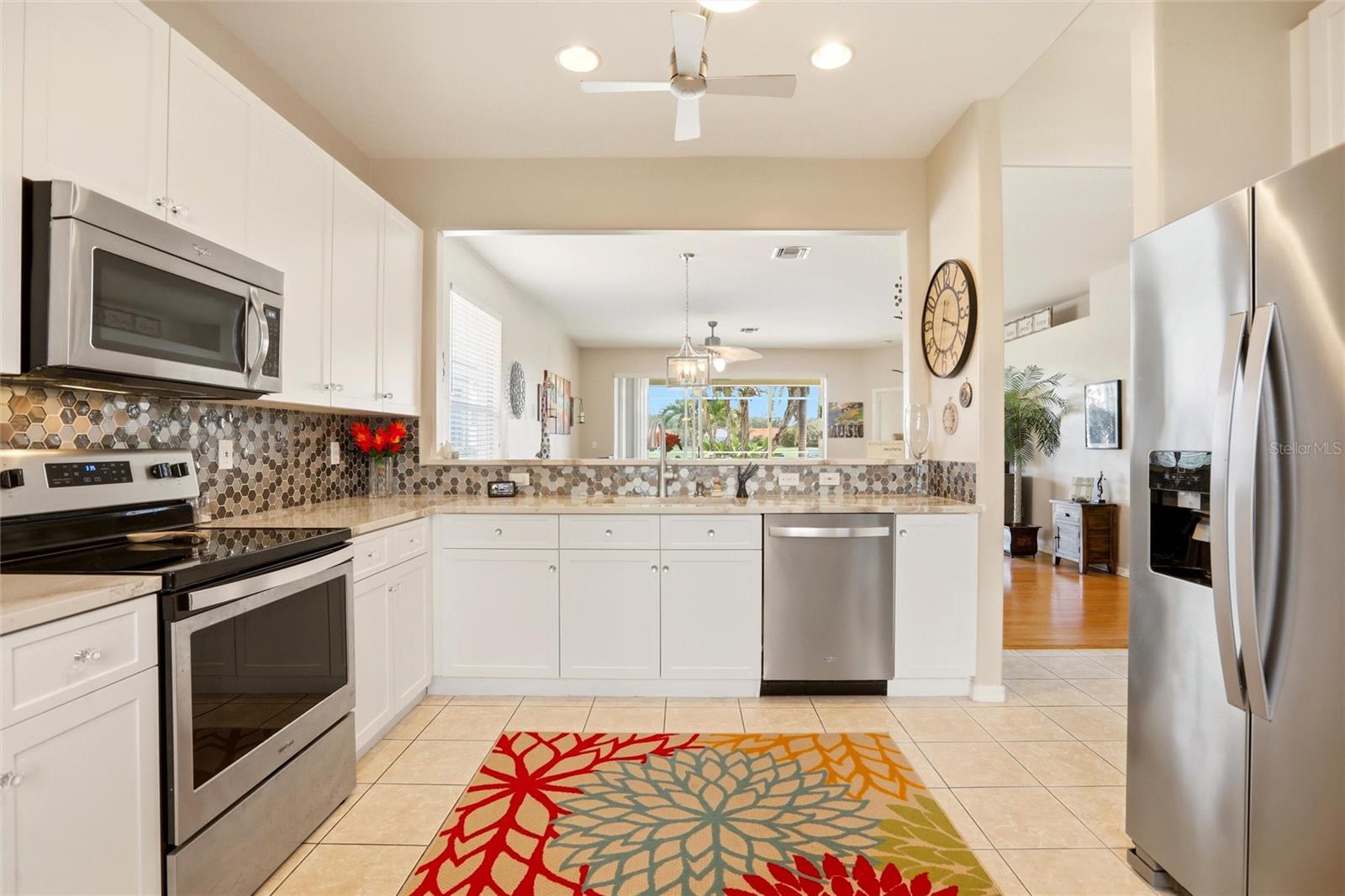 Image 14 of 50 For 11198 Lakeland Circle