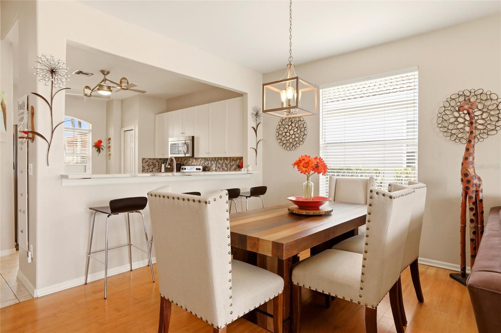 Image 17 of 50 For 11198 Lakeland Circle