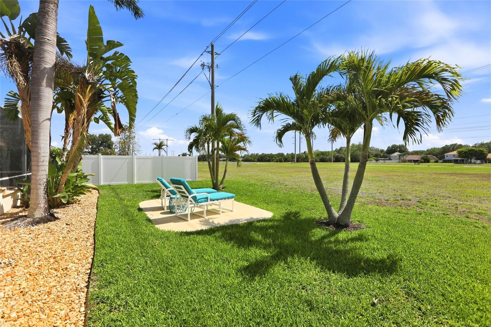 Image 44 of 50 For 11198 Lakeland Circle