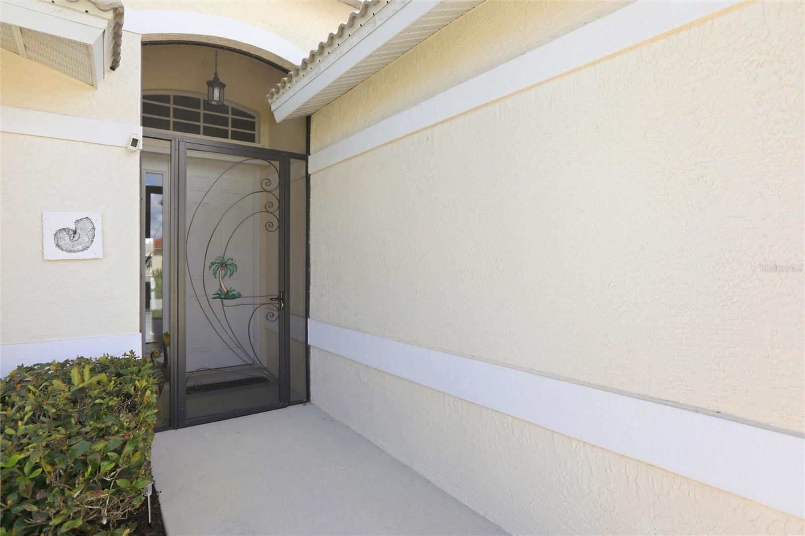 Image 8 of 50 For 11198 Lakeland Circle