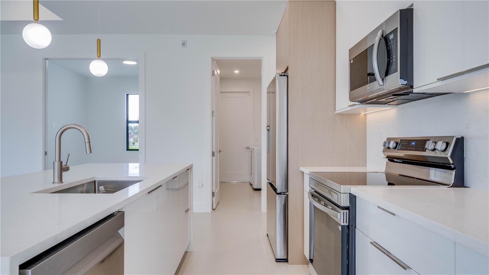 Image 13 of 49 For 3500 13th Street W