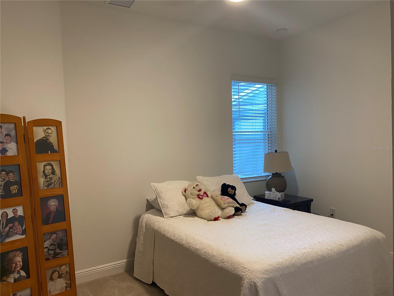 Image 11 of 29 For 1670 Royal Court