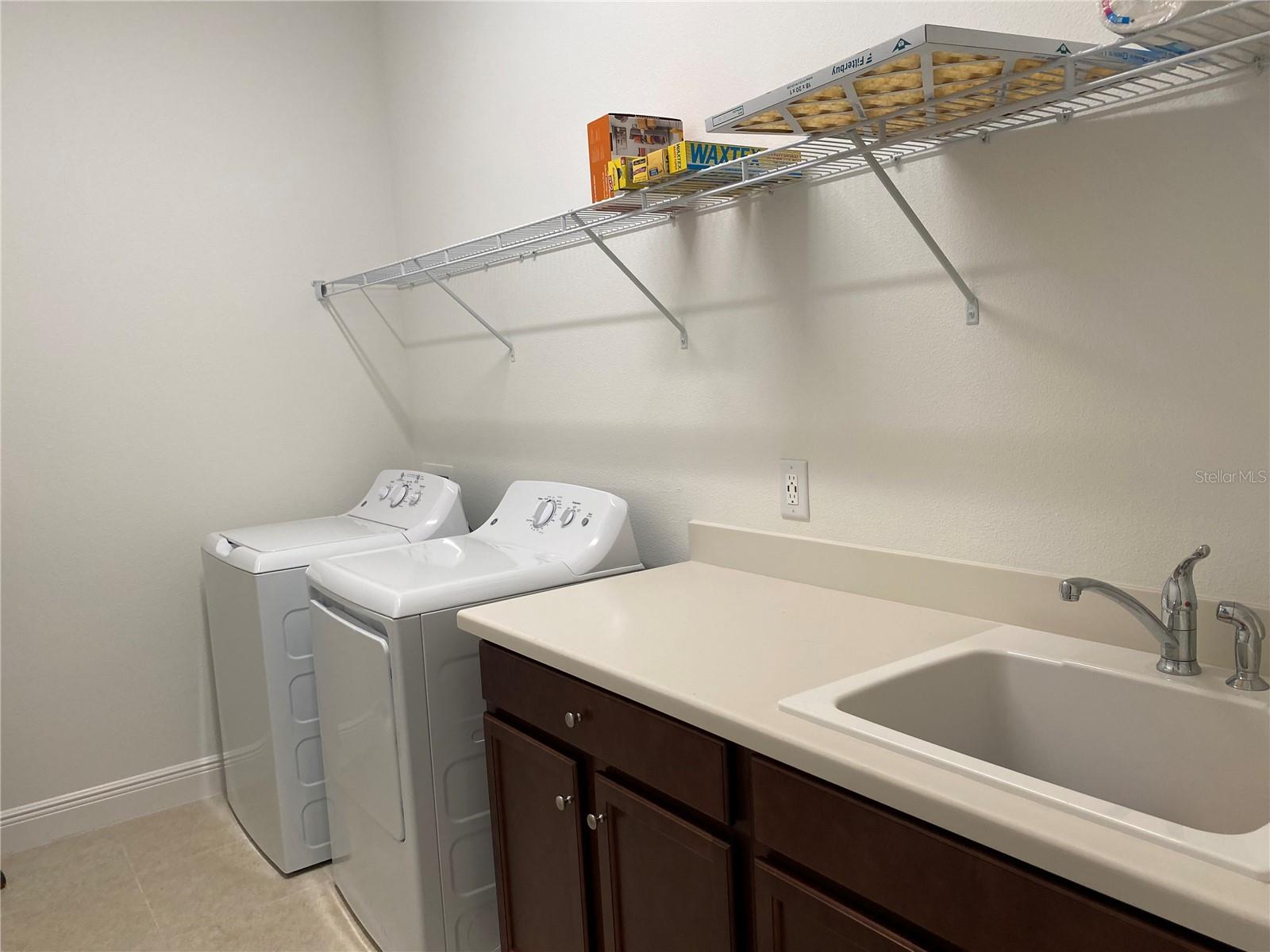 Image 13 of 29 For 1670 Royal Court