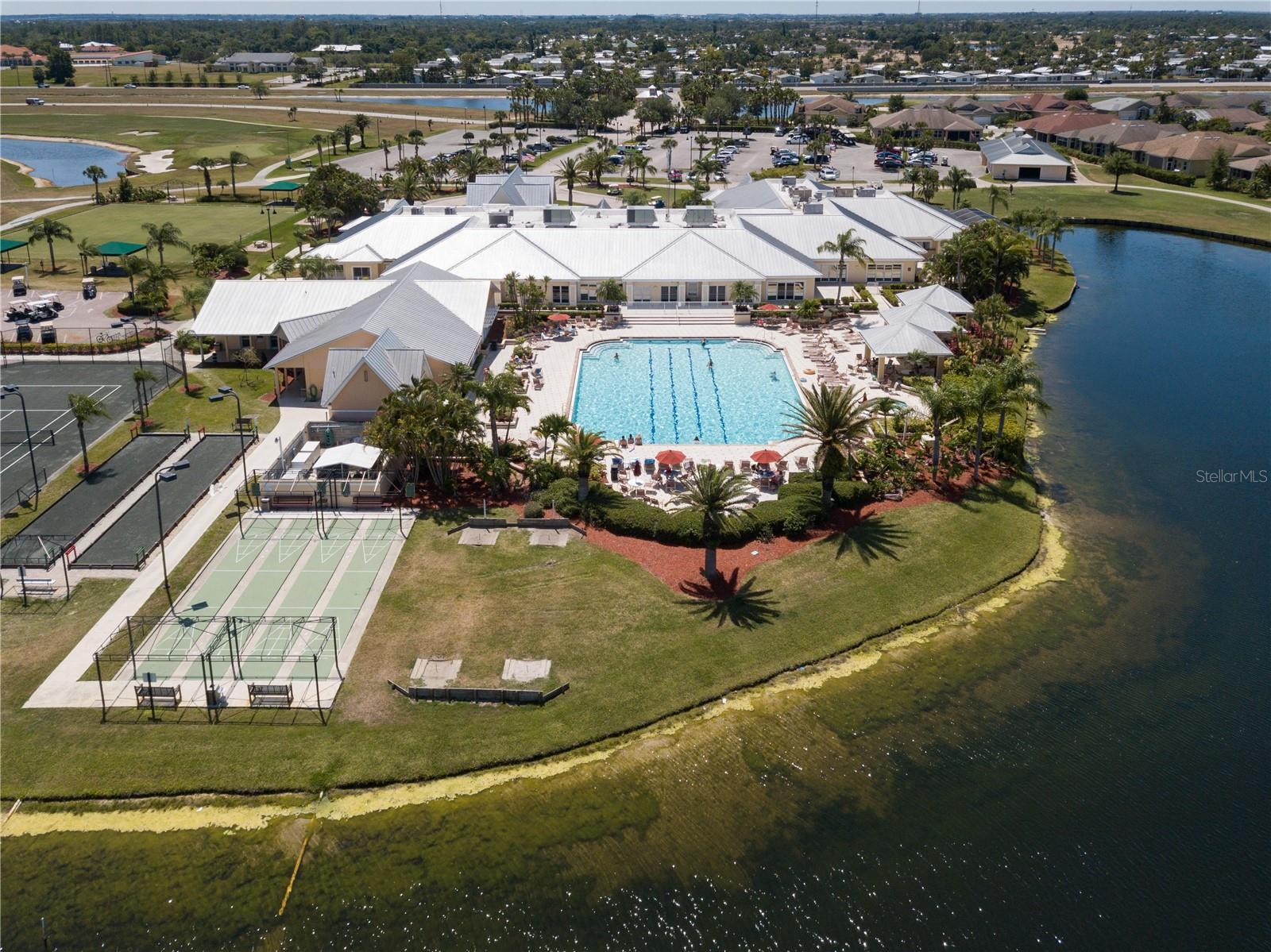 Image 14 of 29 For 1670 Royal Court