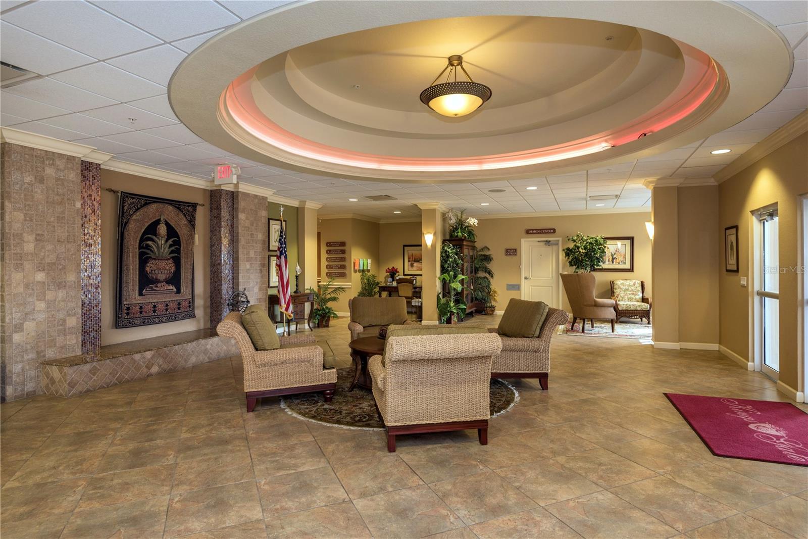 Image 20 of 29 For 1670 Royal Court