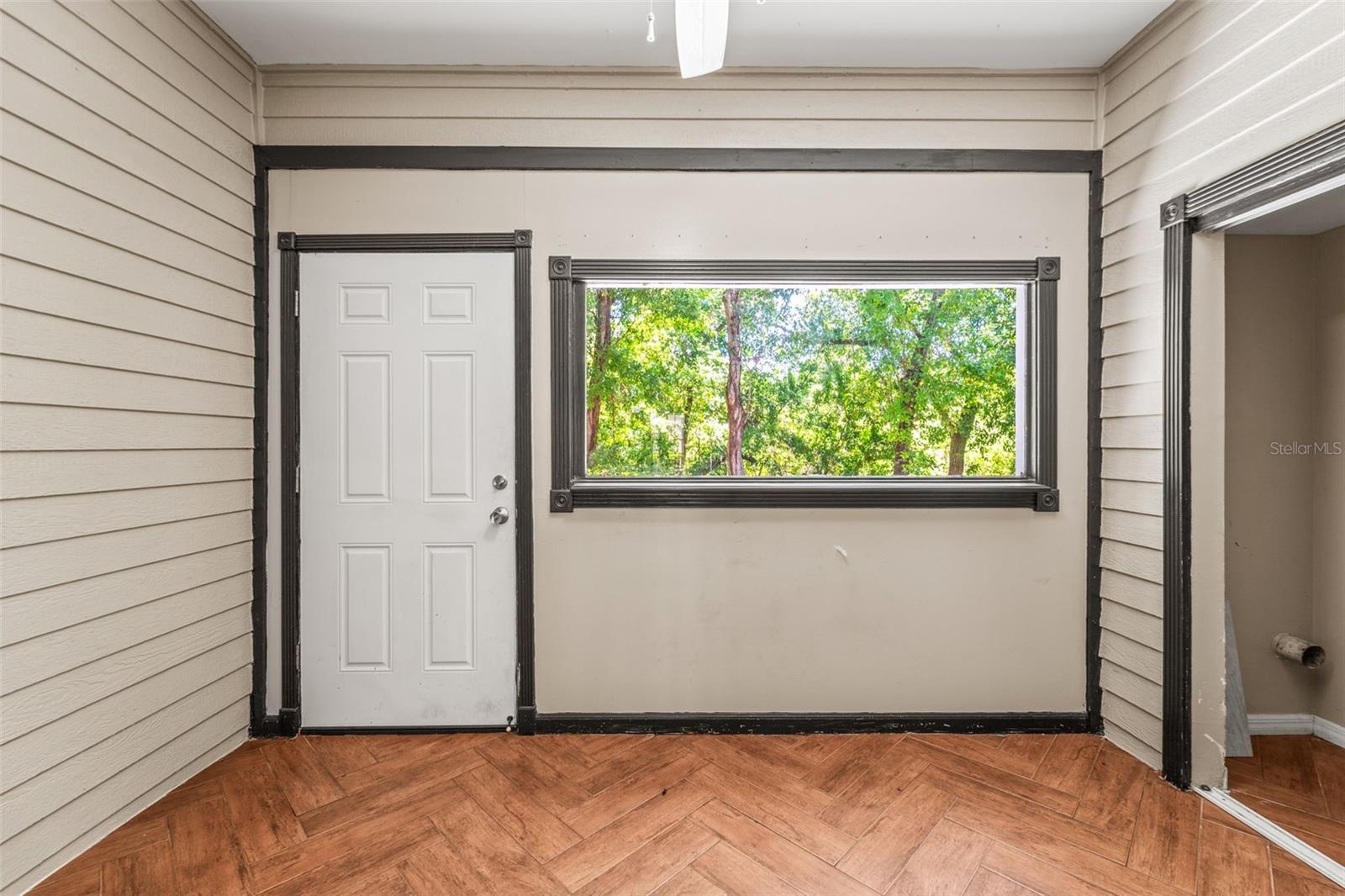 Image 22 of 66 For 312 Winchester Way