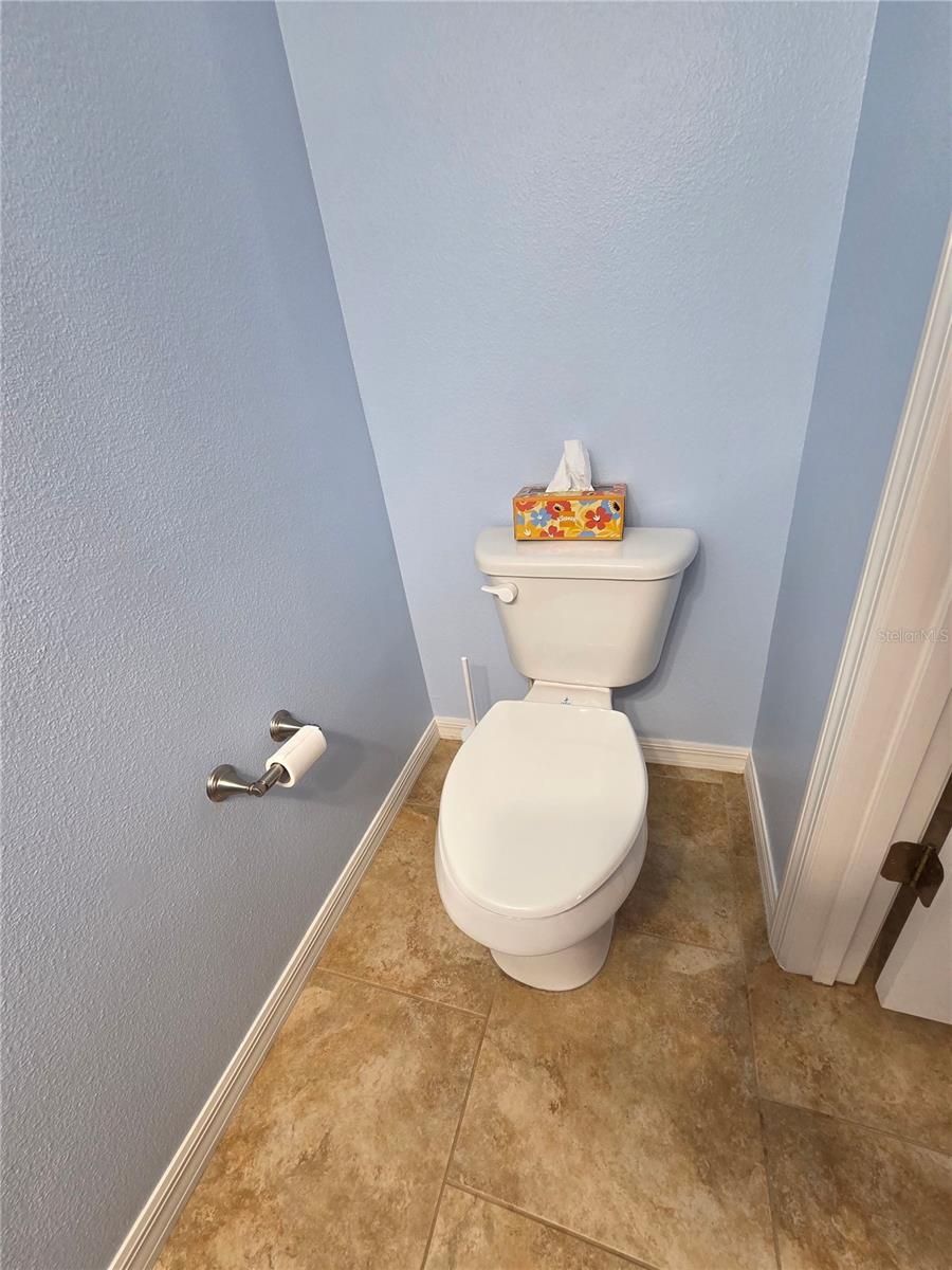 Image 17 of 32 For 1389 Timberhill Street