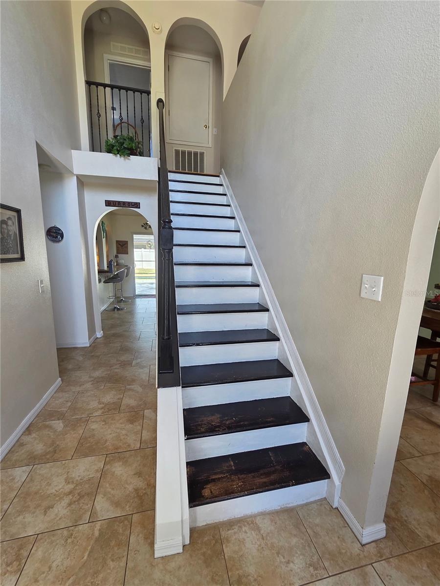 Image 5 of 32 For 1389 Timberhill Street