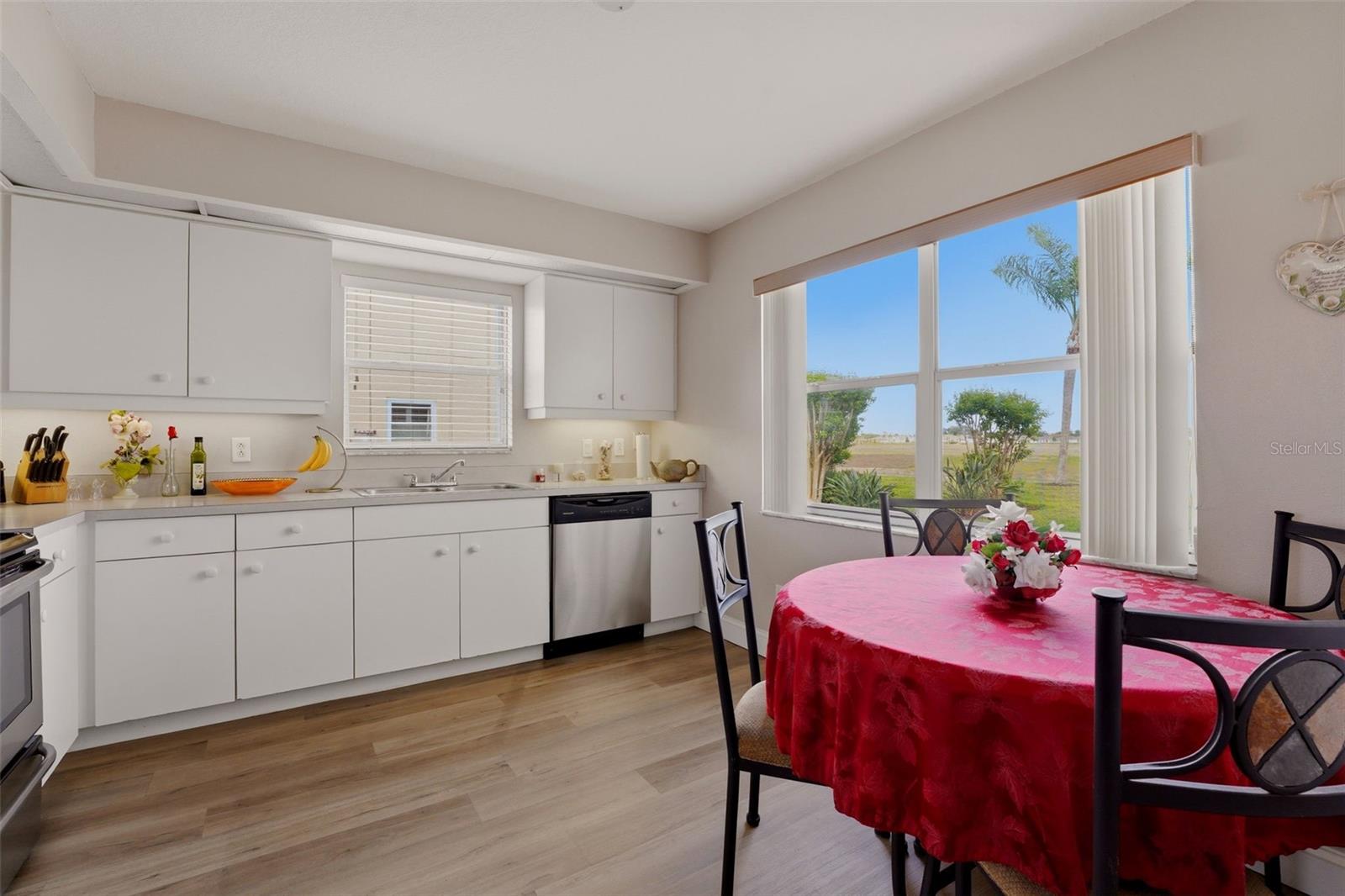 Image 11 of 29 For 5800 Sabal Trace Drive 401