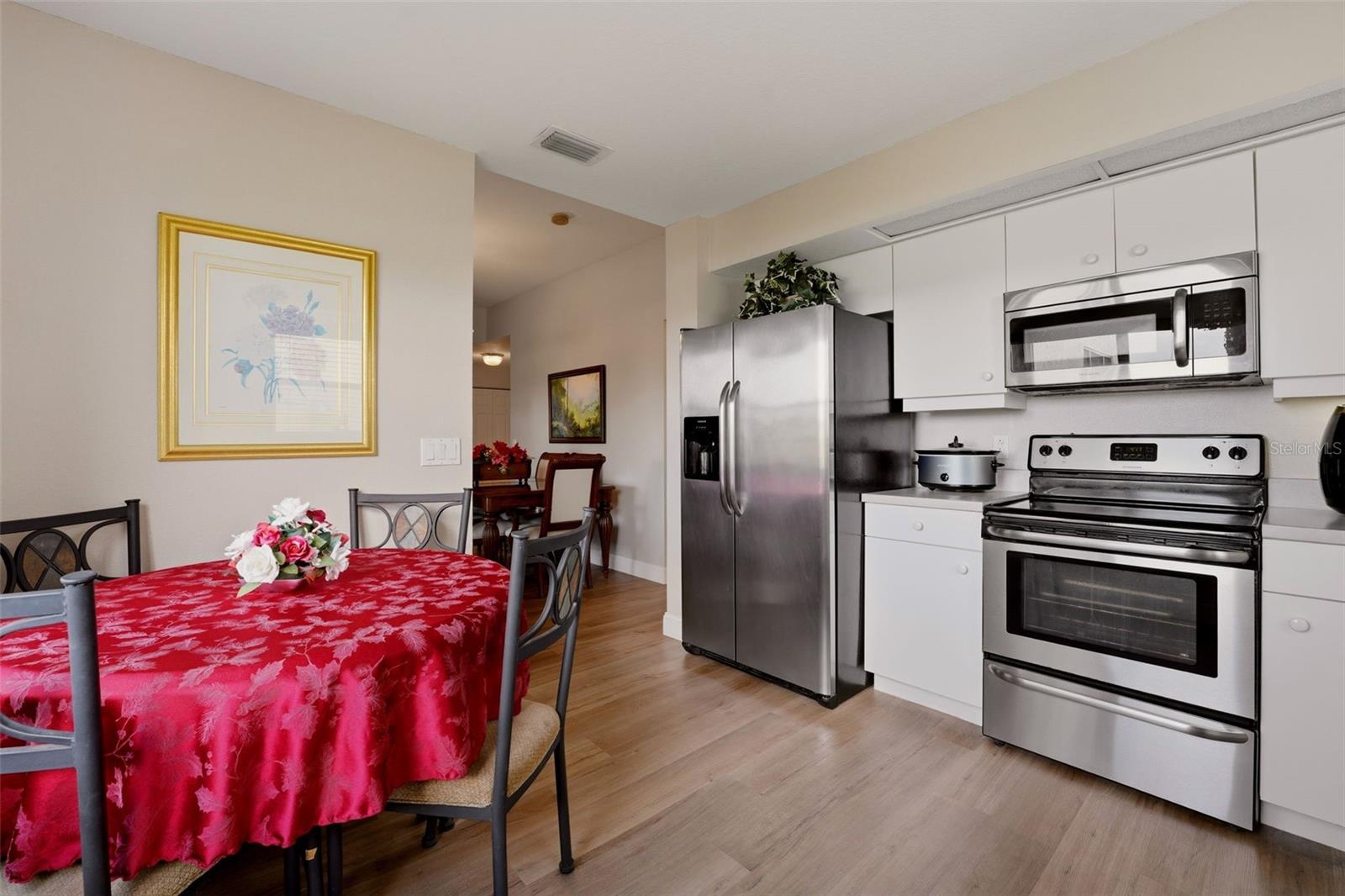 Image 12 of 29 For 5800 Sabal Trace Drive 401