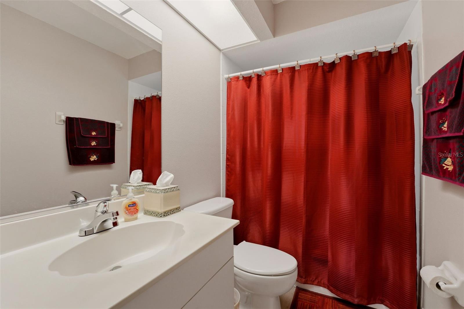 Image 20 of 29 For 5800 Sabal Trace Drive 401