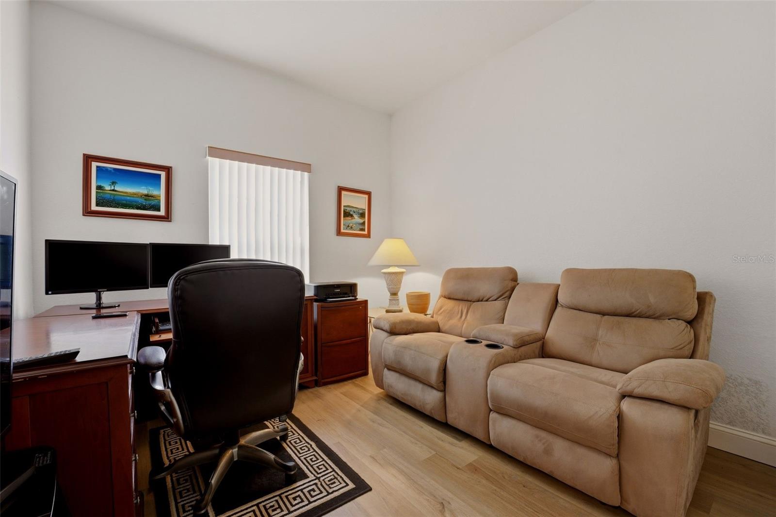 Image 21 of 29 For 5800 Sabal Trace Drive 401