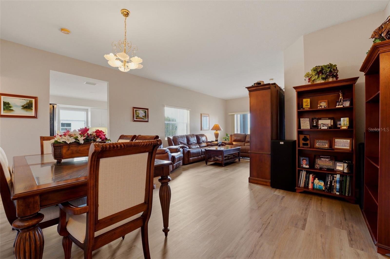 Image 4 of 29 For 5800 Sabal Trace Drive 401