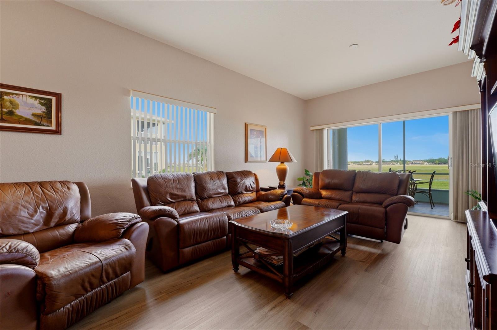 Image 6 of 29 For 5800 Sabal Trace Drive 401