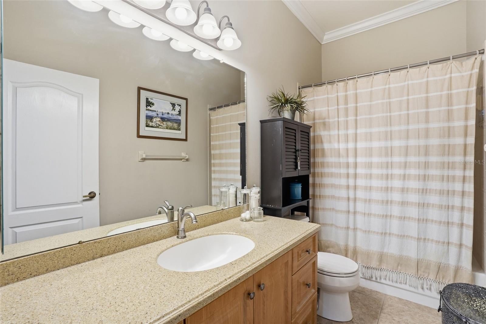 Image 30 of 47 For 12761 Dresden Court