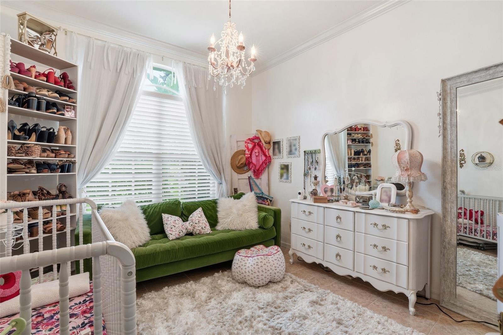 Image 31 of 47 For 12761 Dresden Court