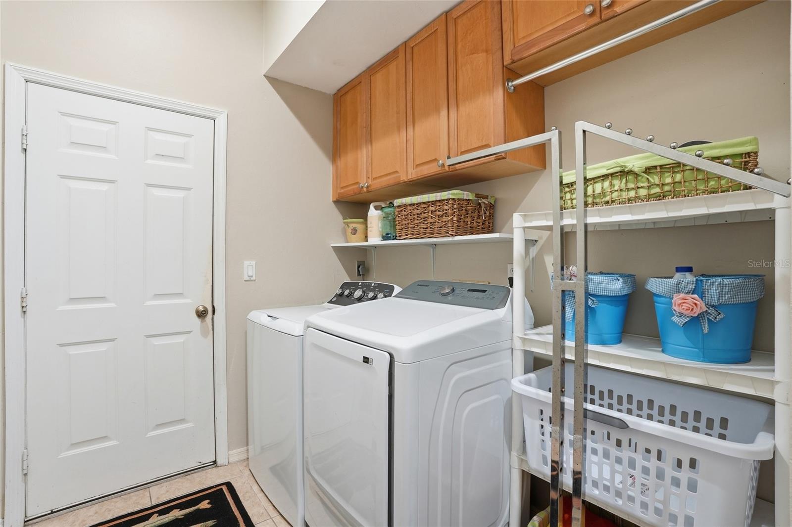 Image 35 of 47 For 12761 Dresden Court