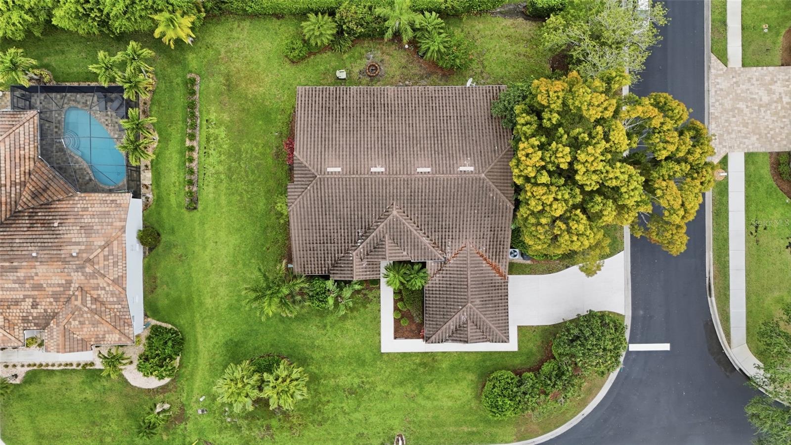 Image 43 of 47 For 12761 Dresden Court