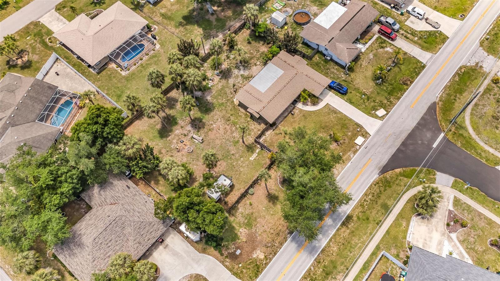 Image 42 of 47 For 22289 Olean Boulevard