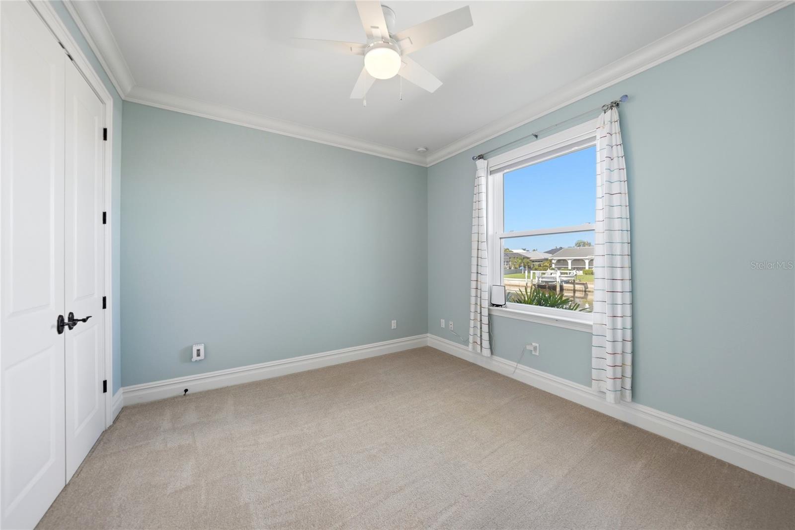 Image 38 of 52 For 849 Napoli Lane