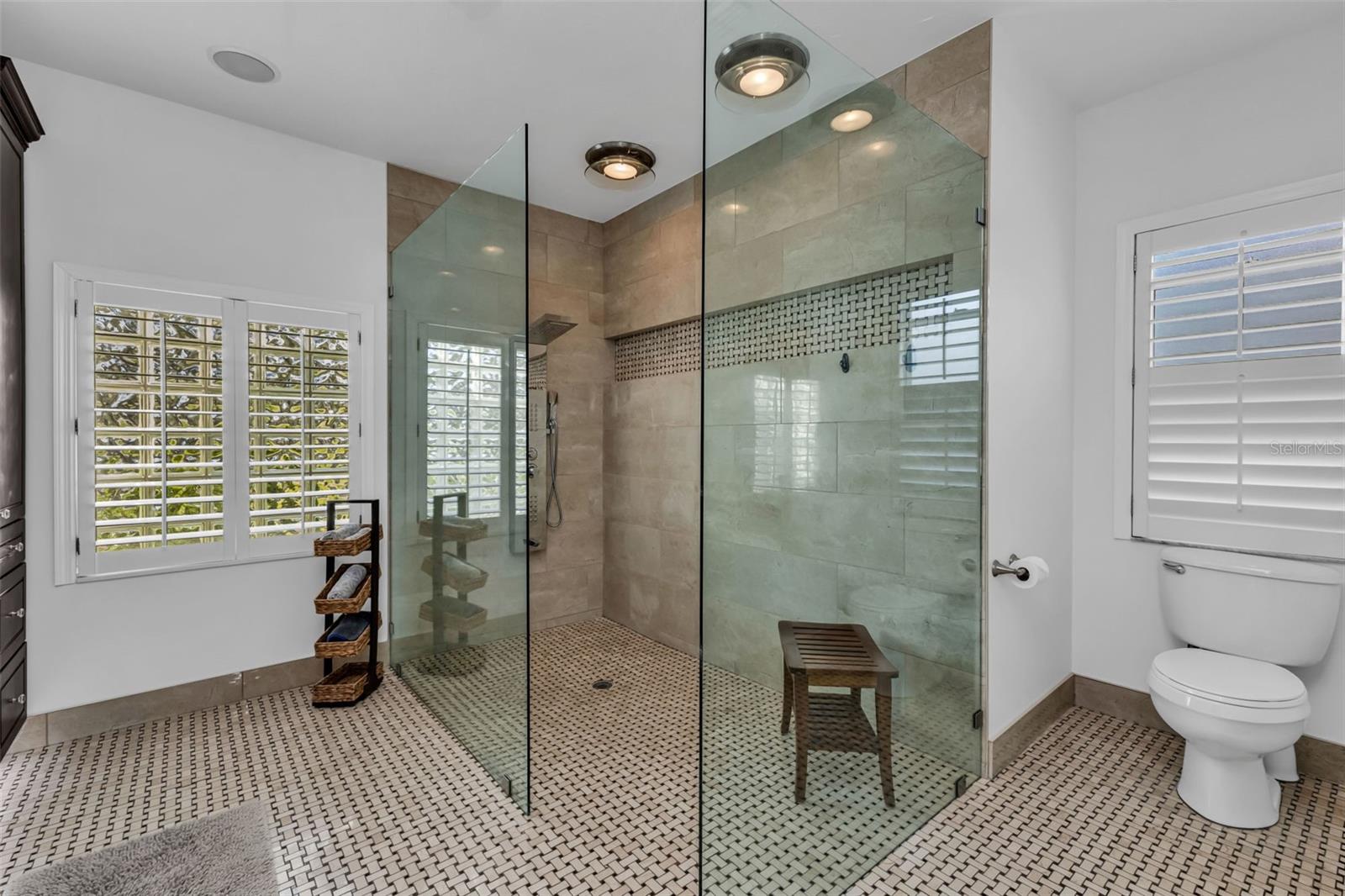 Image 25 of 37 For 2201 Calusa Lakes Boulevard