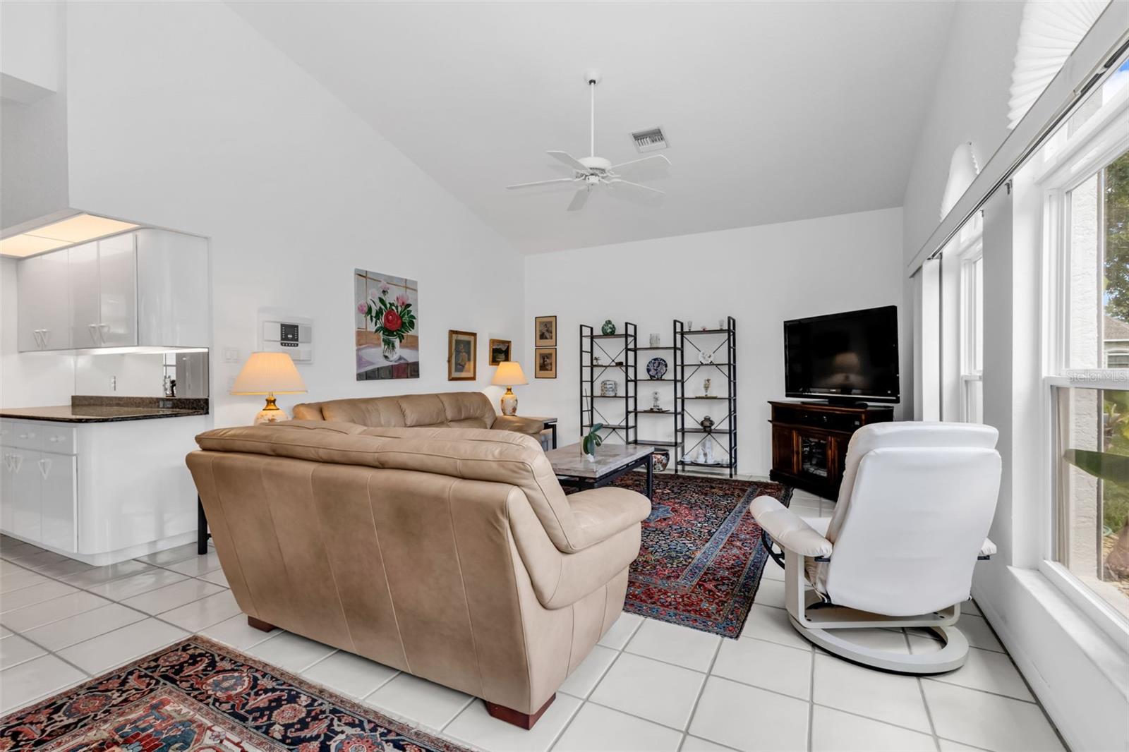 Image 22 of 60 For 1040 Harbour Way Place