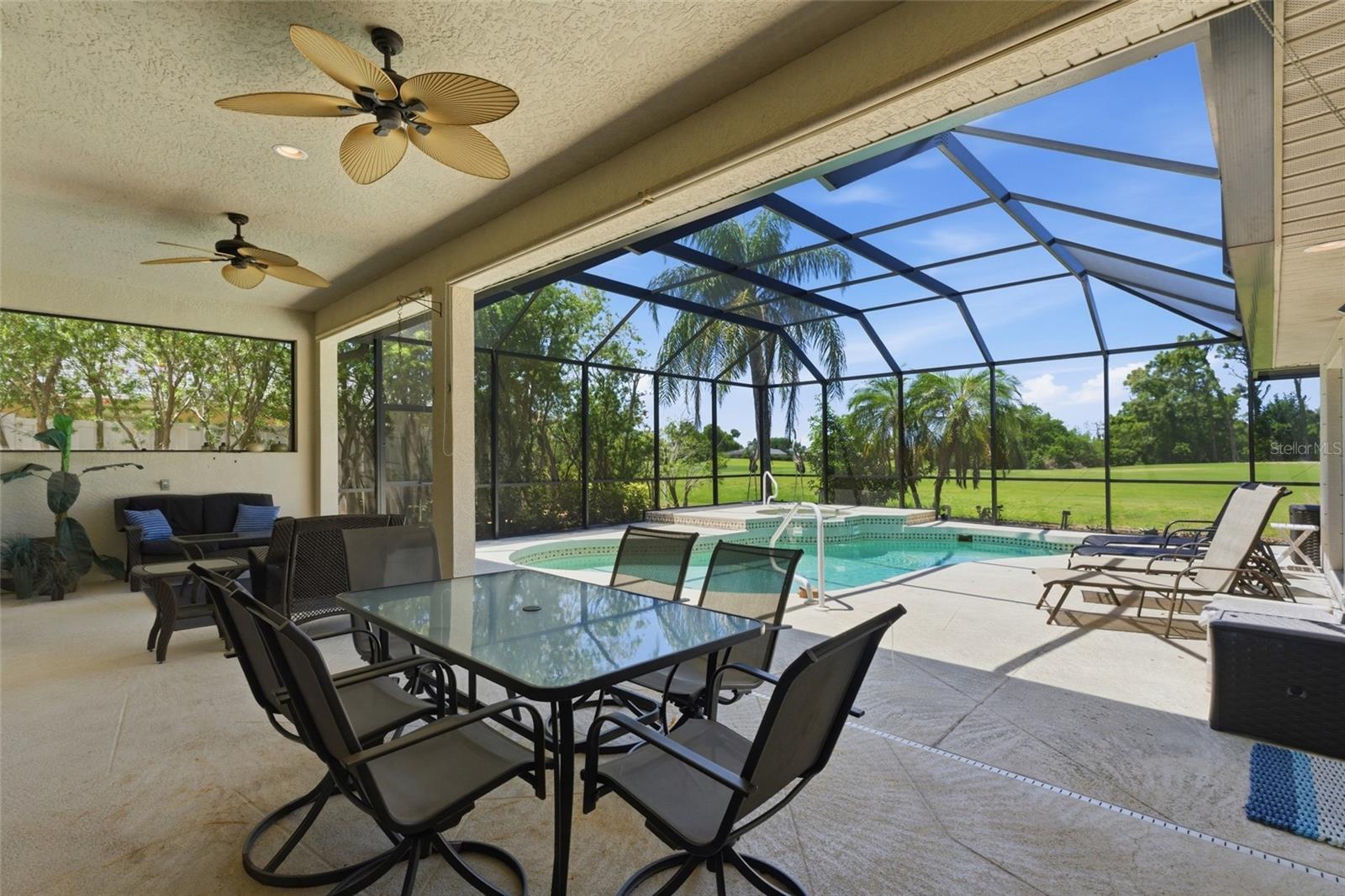 Image 29 of 34 For 974 Rotonda Circle