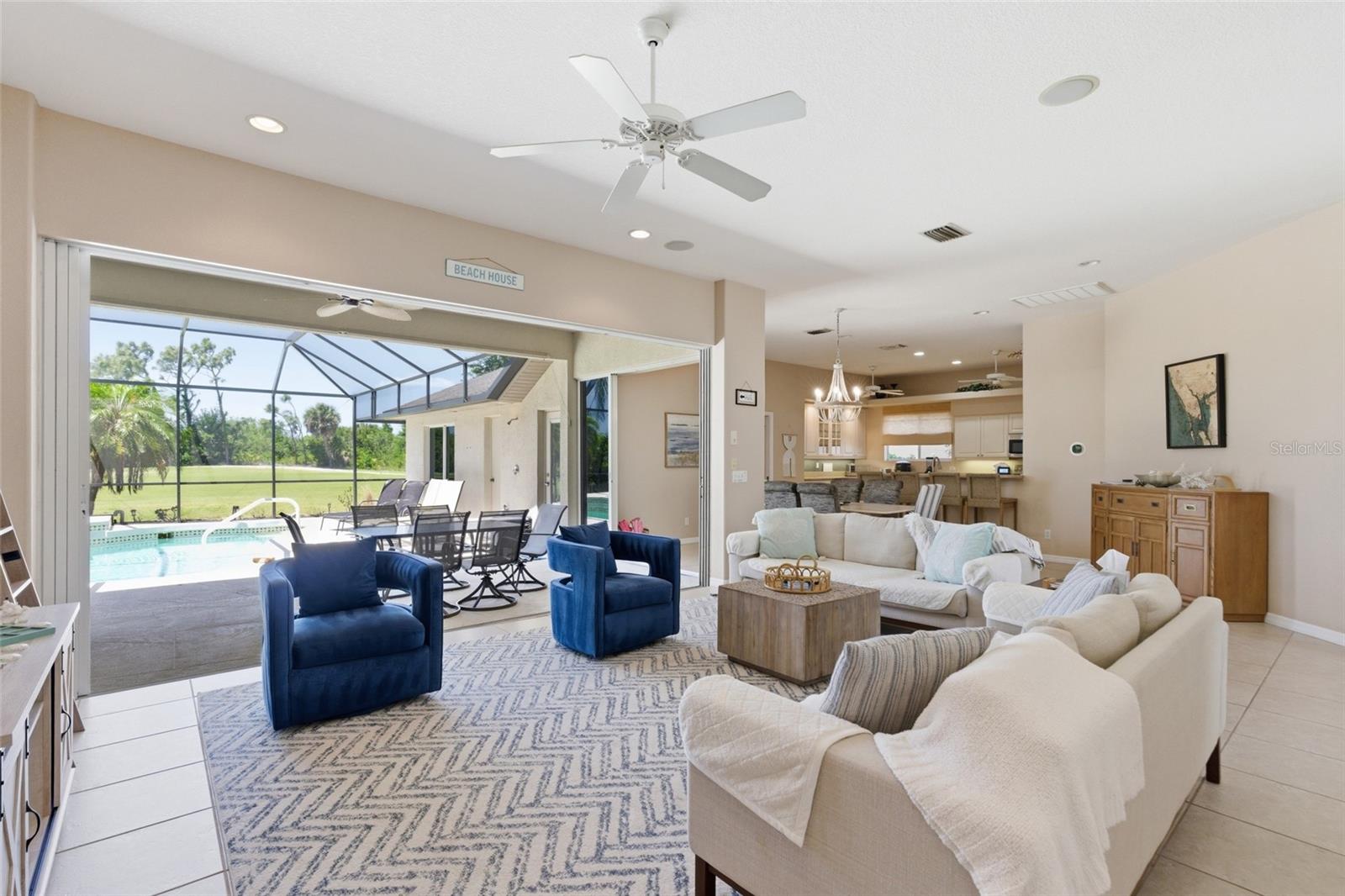 Image 8 of 34 For 974 Rotonda Circle