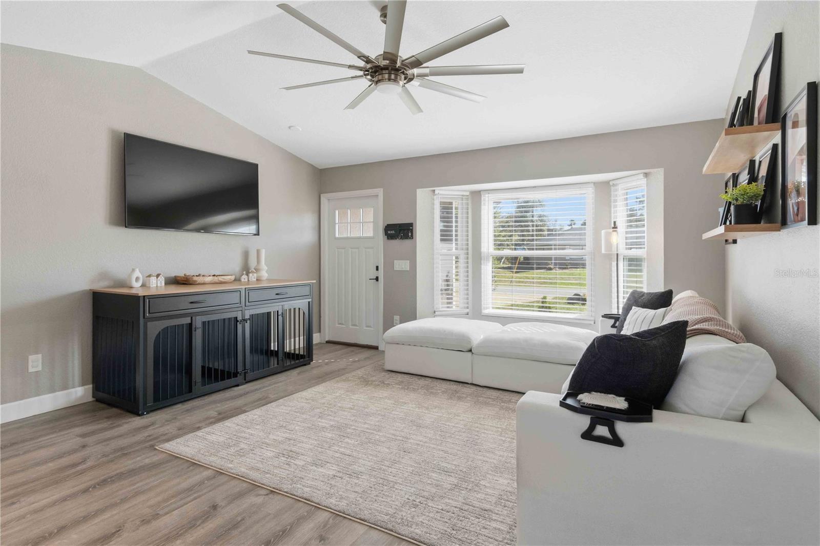 Image 8 of 52 For 7124 Totem Avenue