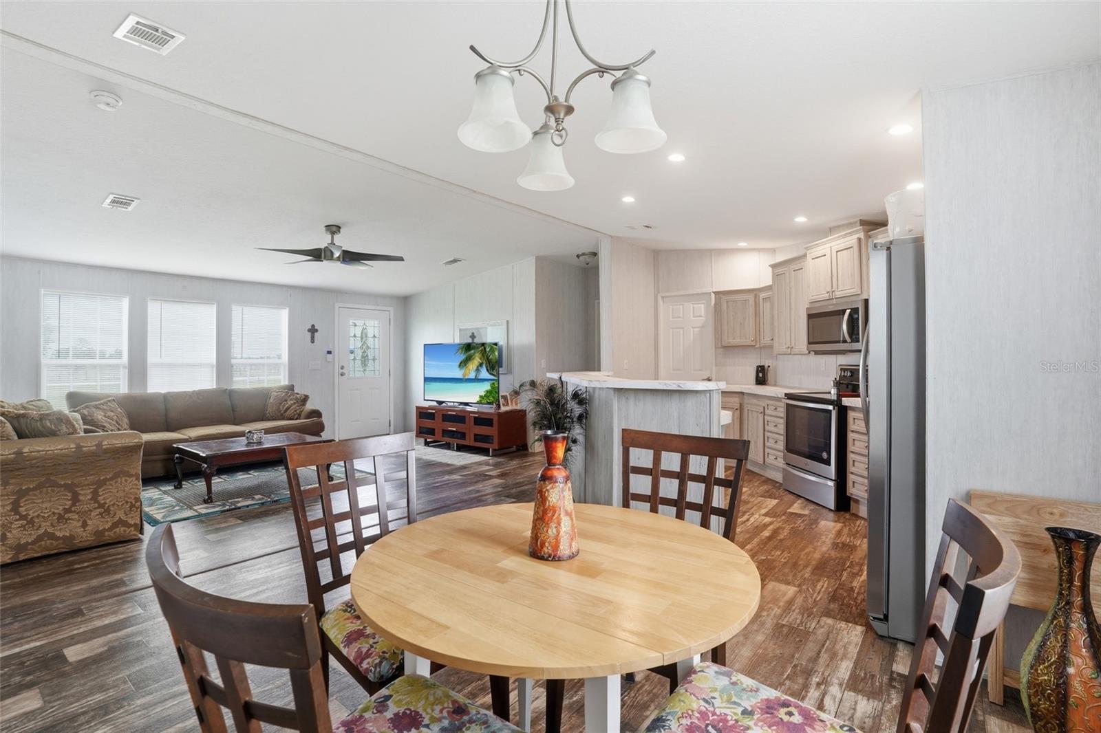 Image 13 of 45 For 3195 Fernwood Lane