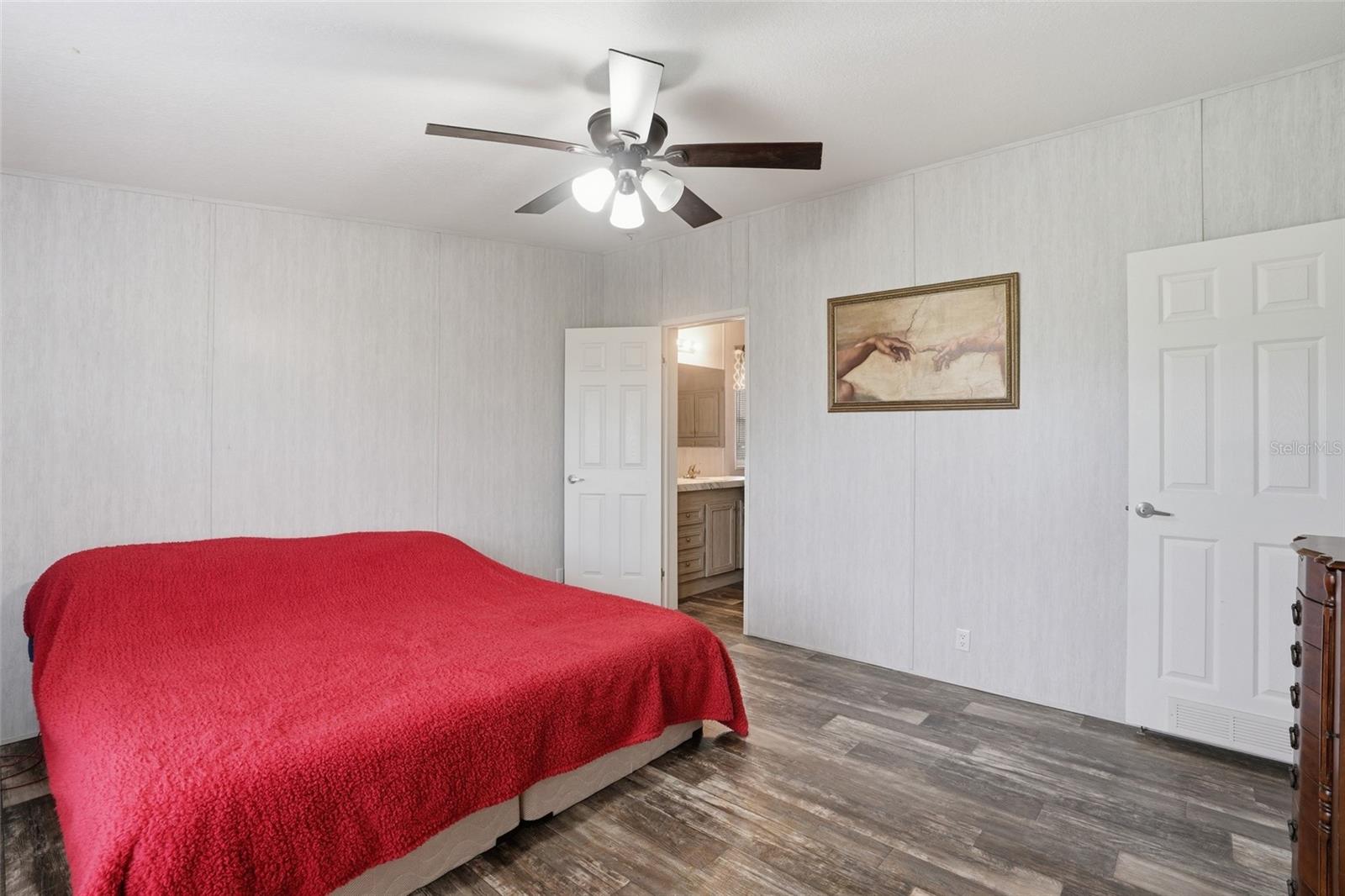 Image 20 of 45 For 3195 Fernwood Lane