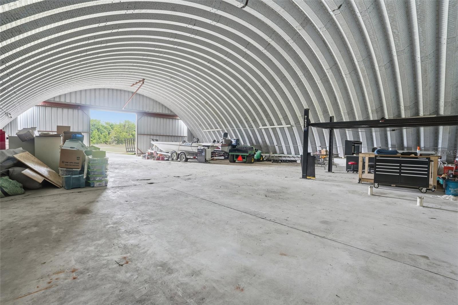 Image 31 of 45 For 3195 Fernwood Lane