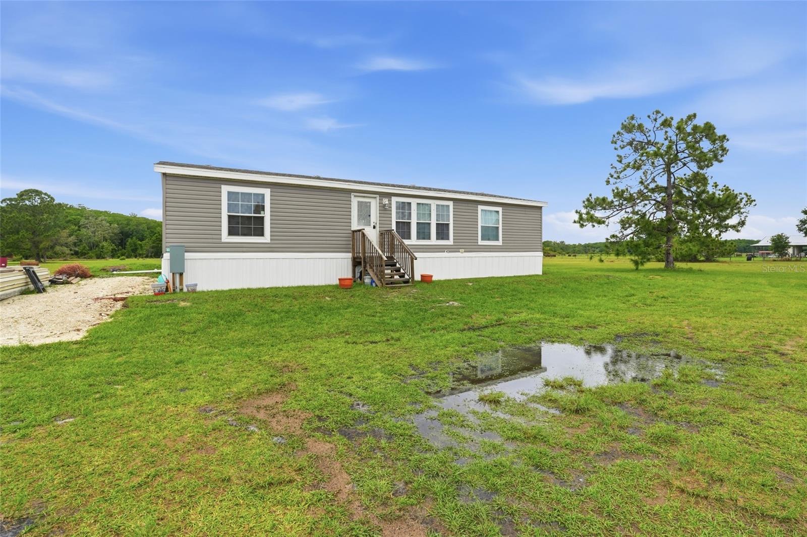 Image 35 of 45 For 3195 Fernwood Lane