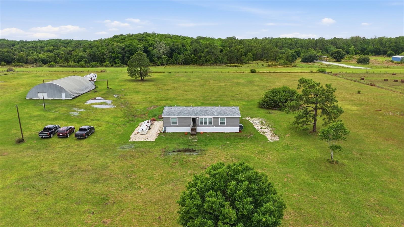 Image 4 of 45 For 3195 Fernwood Lane