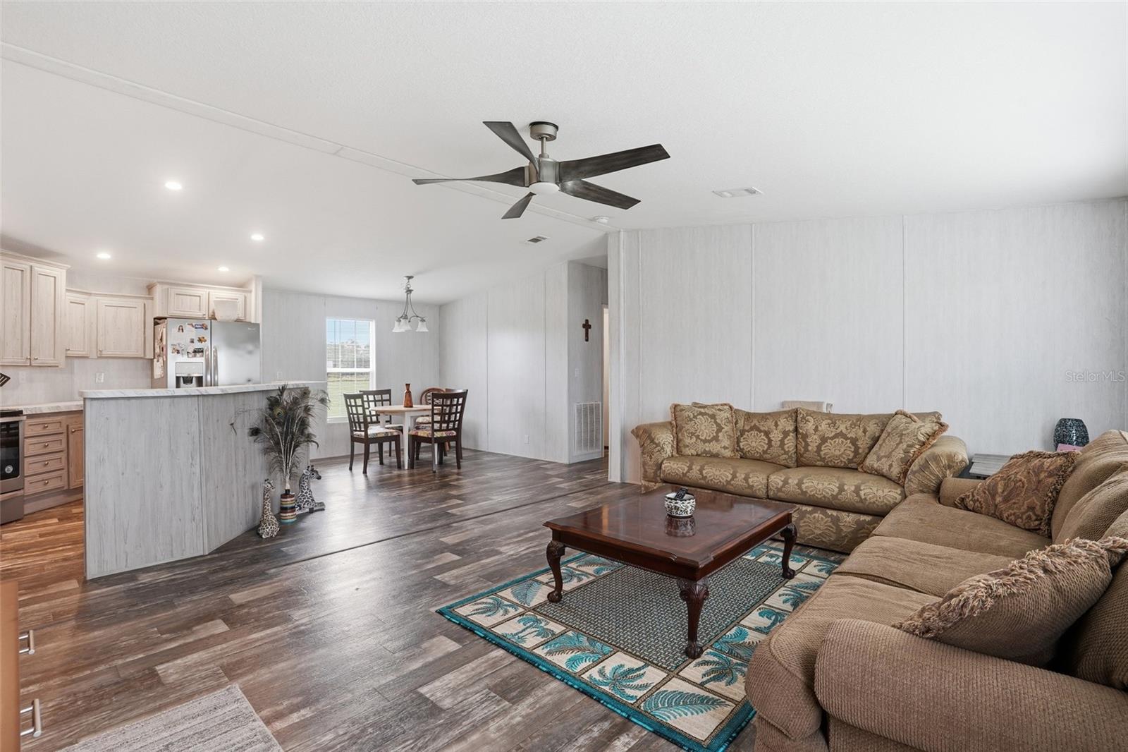 Image 8 of 45 For 3195 Fernwood Lane