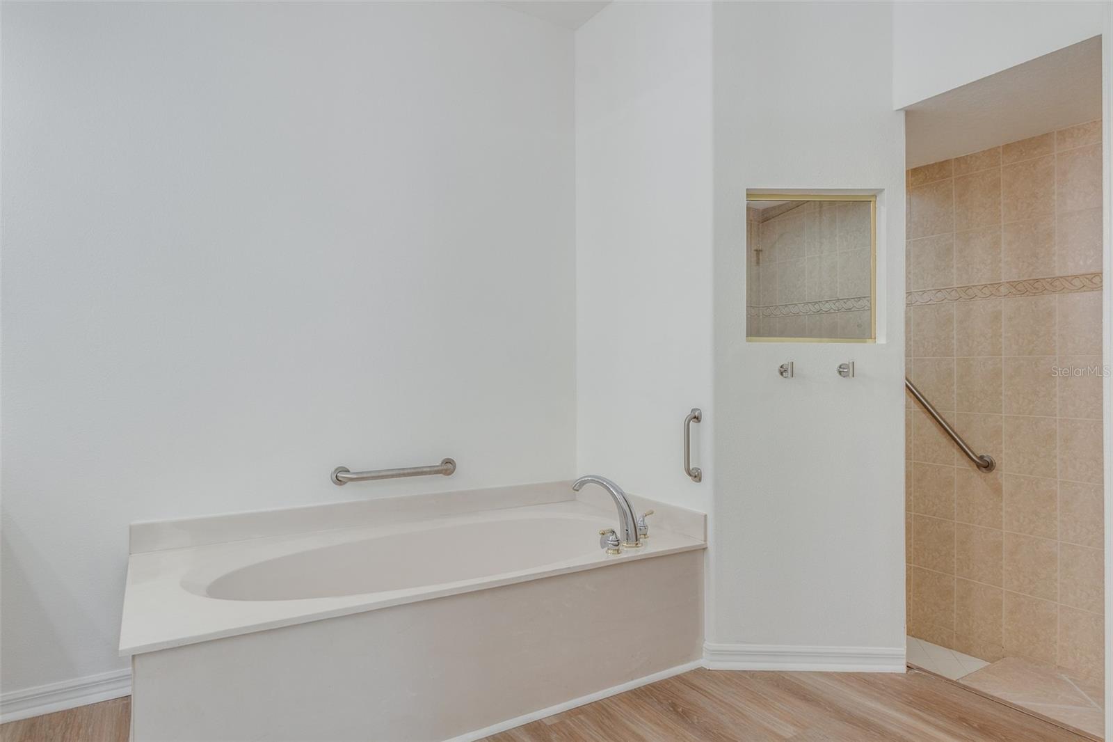 Image 25 of 51 For 5174 Pine Shadow Lane