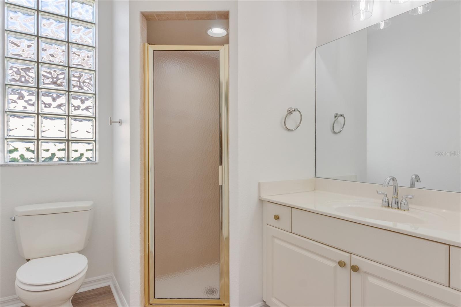 Image 27 of 51 For 5174 Pine Shadow Lane