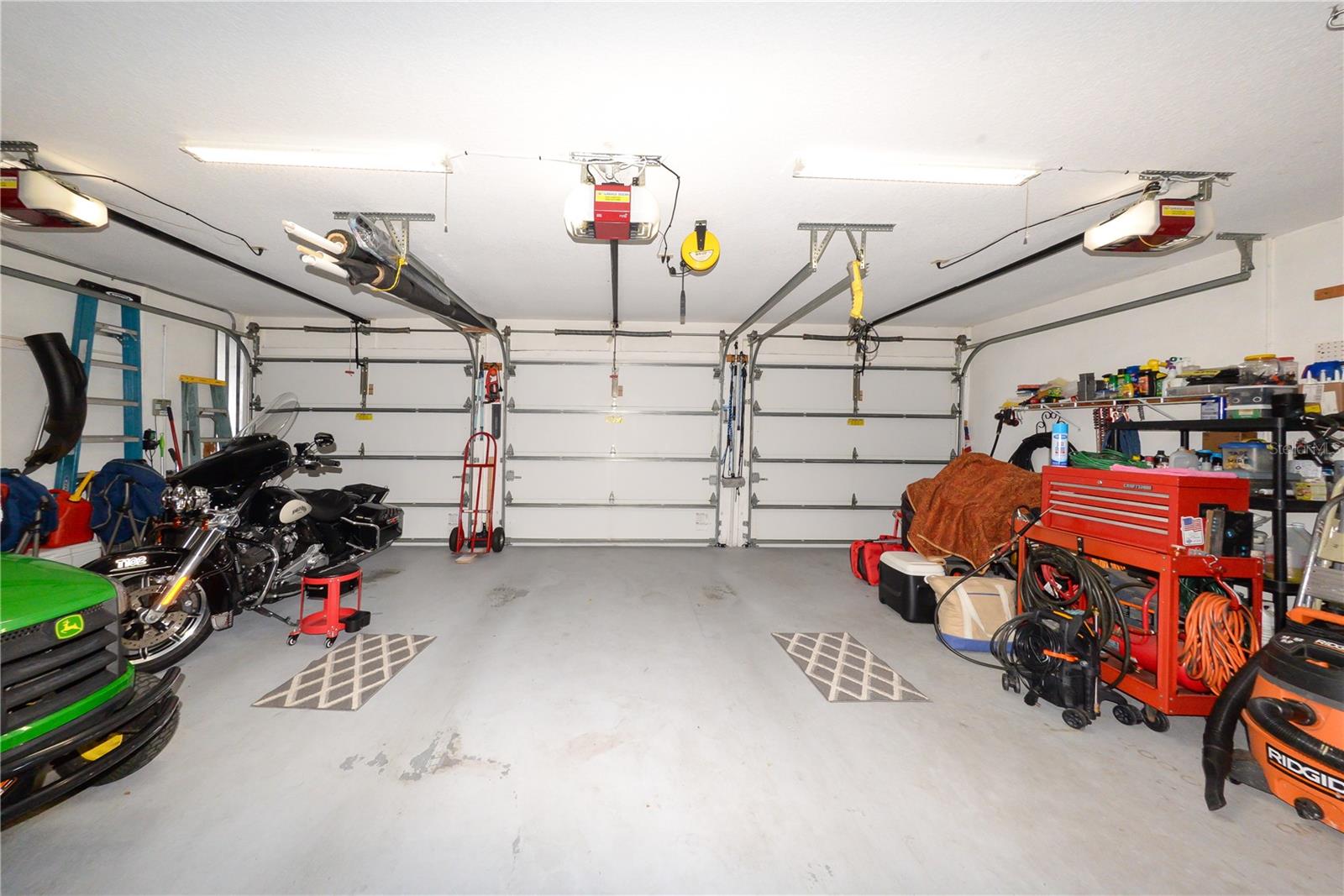 Image 29 of 33 For 1025 Northview Street