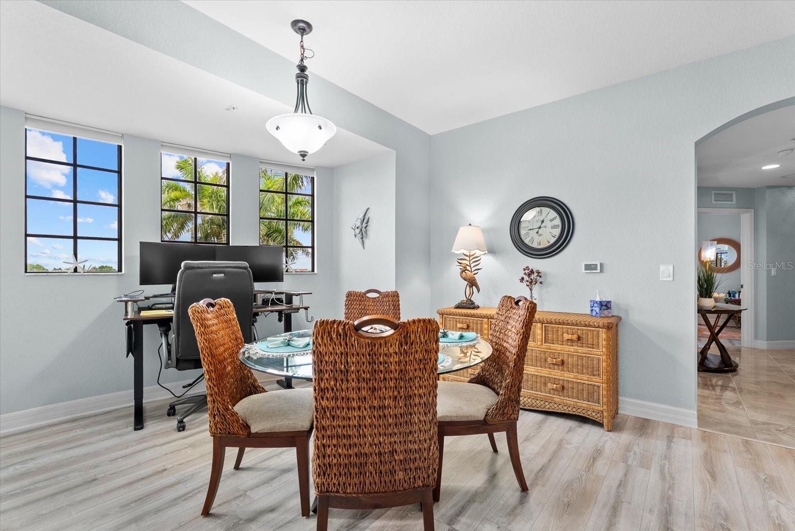 Image 11 of 38 For 1349 Aqui Esta Drive 136