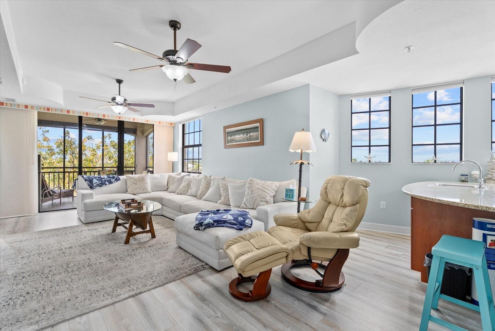 Image 16 of 38 For 1349 Aqui Esta Drive 136