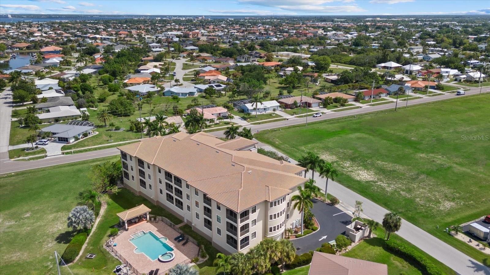 Image 28 of 38 For 1349 Aqui Esta Drive 136