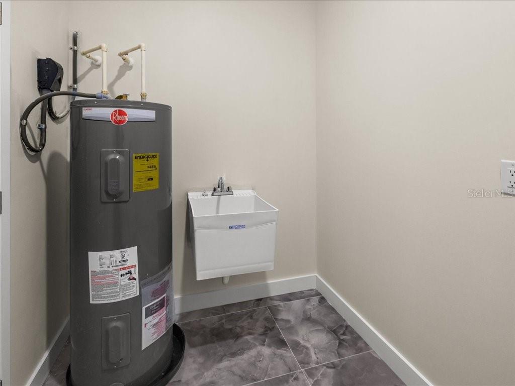 Image 35 of 39 For 14150 Appleton Boulevard