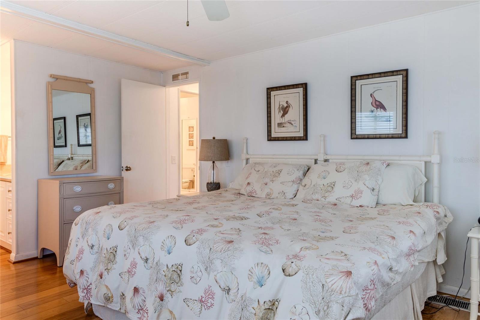 Image 18 of 85 For 2100 Kings Highway 497