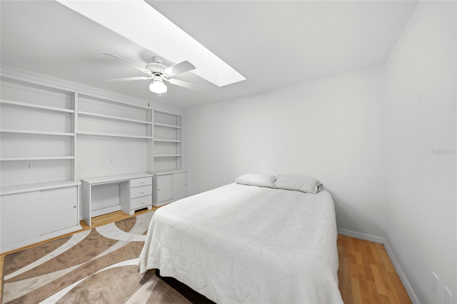 Image 17 of 27 For 11275 Courtney Drive