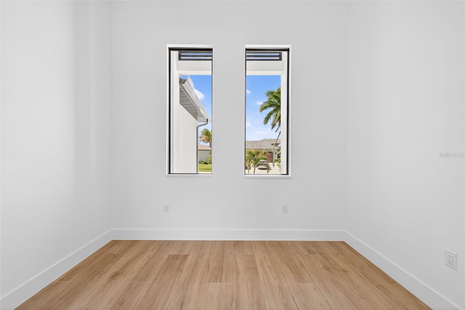 Image 37 of 57 For 2551 26th Place